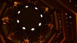 Why LED Lights Are So Popular Among Canadian Growers