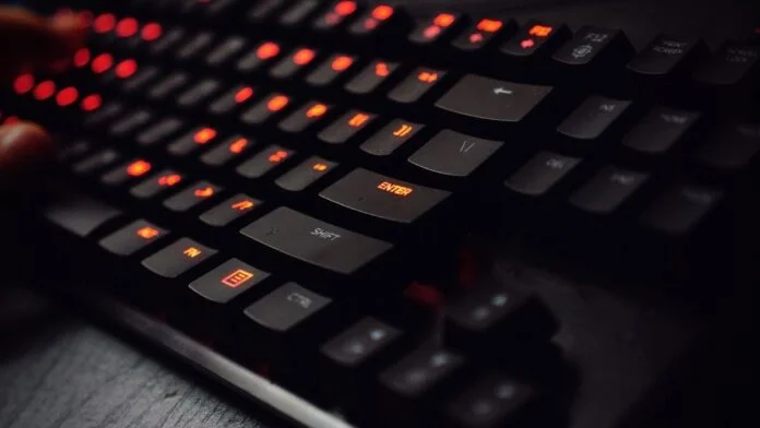 quiet gaming keyboard