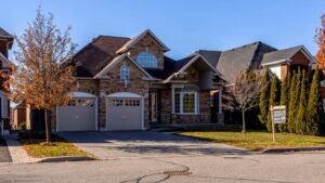 How Home Sellers Can Make More Money