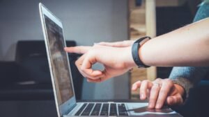 Debunking The 5 Common Myths About IT Support