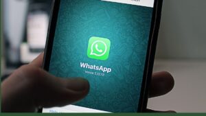 WhatsApp Rolling Out View-Once Photos, Videos for Desktop Apps, Web: Report