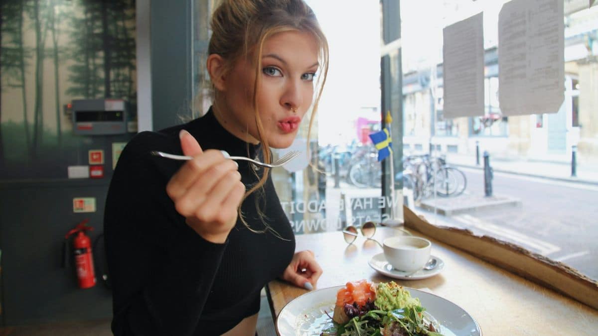 10 Best Post-Workout Meals For Women With Recipes