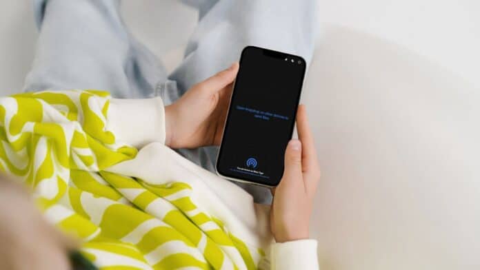 How To Share Files Between Android And iPhone Instantly How To Share Files Between Android And iPhone Instantly