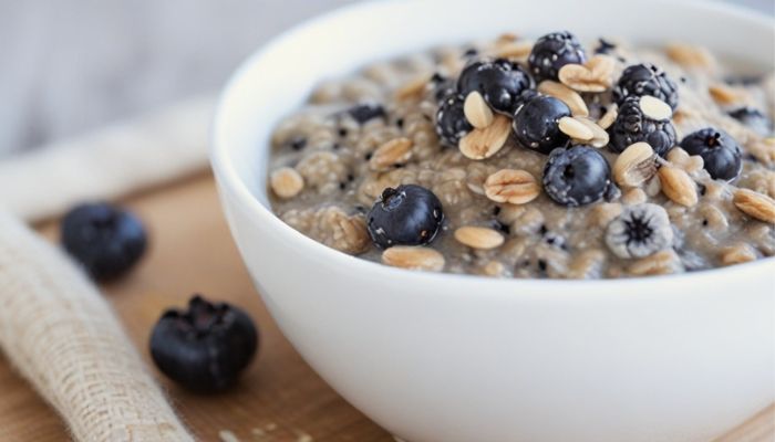 Oatmeal with Chia Seeds