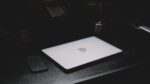 Apple Foldable MacBook Mass Production Delayed