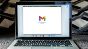 Gmail Gets Redesigned Summary Cards to Track Bills and More