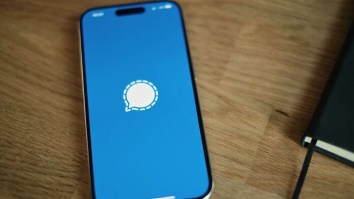 Signal Updated With Call Links Feature, Raise Hand Button And More