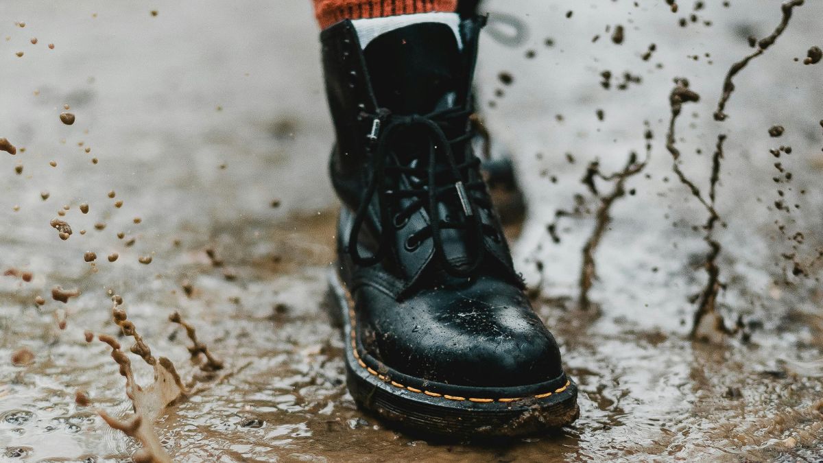 10 Best Women’s Work Boots With Reviews