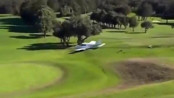 Sydney Golf Course Plane Crash