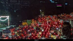 Endless Traffic Hits Gurgaon After Rainstorm