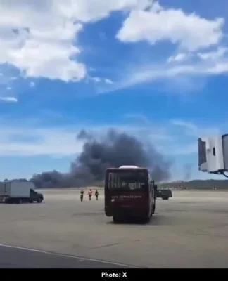 Learjet 55 Catches Fire at Simon Bolivar Airport, Venezuela