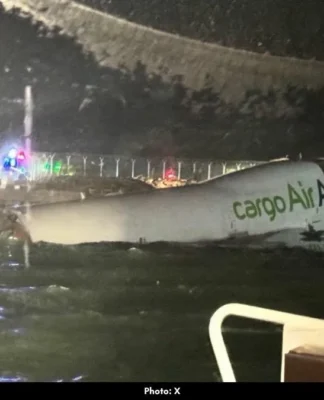 Hong Kong Plane Crash