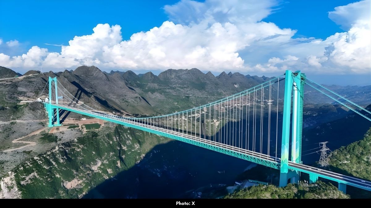 China’s Hongqi Bridge Collapses Months After Reopening