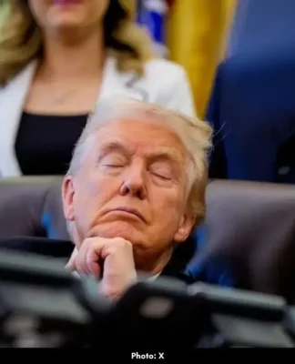 Trump’s Oval Office ‘Nap’ Video Goes Viral Online