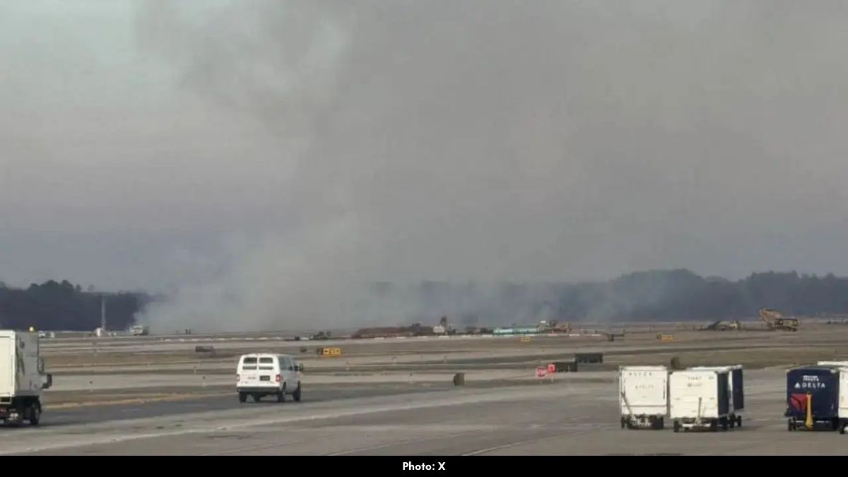 Dulles International Airport Emergency: United Flight Catches Fire