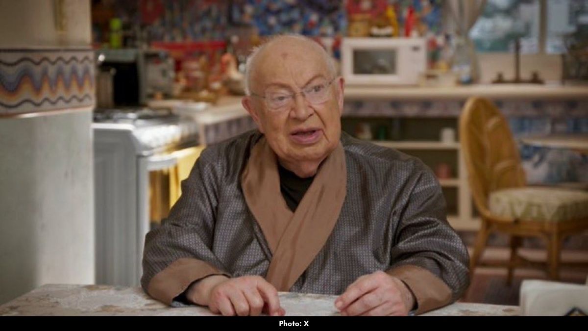 Mexican Comedian Eduardo Manzano Dies at 87