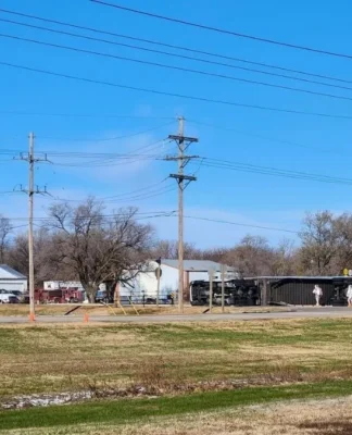 Hydrochloric Acid Spill Forces Kansas Evacuation